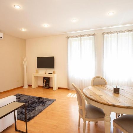 Star In Toledo By Dimorra Apartment Наполи Екстериор снимка
