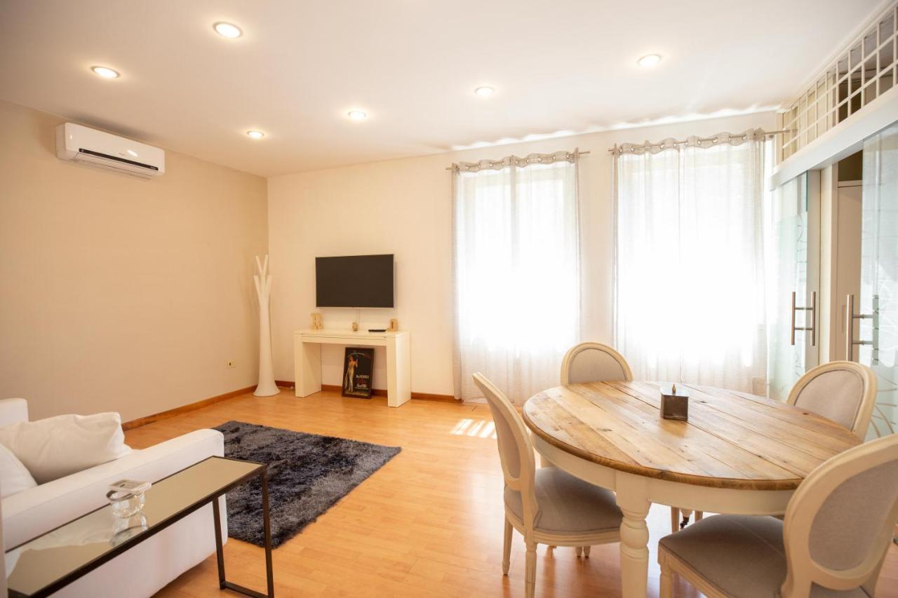 Star In Toledo By Dimorra Apartment Наполи Екстериор снимка